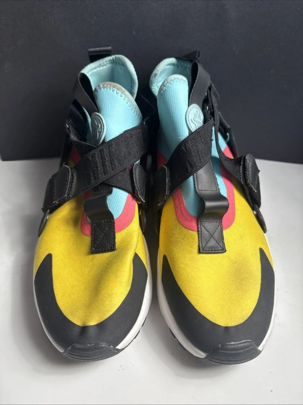 Nike Huarache City Mars  Sz 5Y Multi Colors